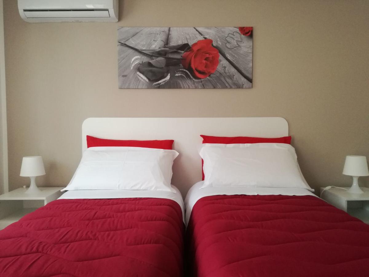 B&B Dal Gallo Battipaglia Exteriör bild