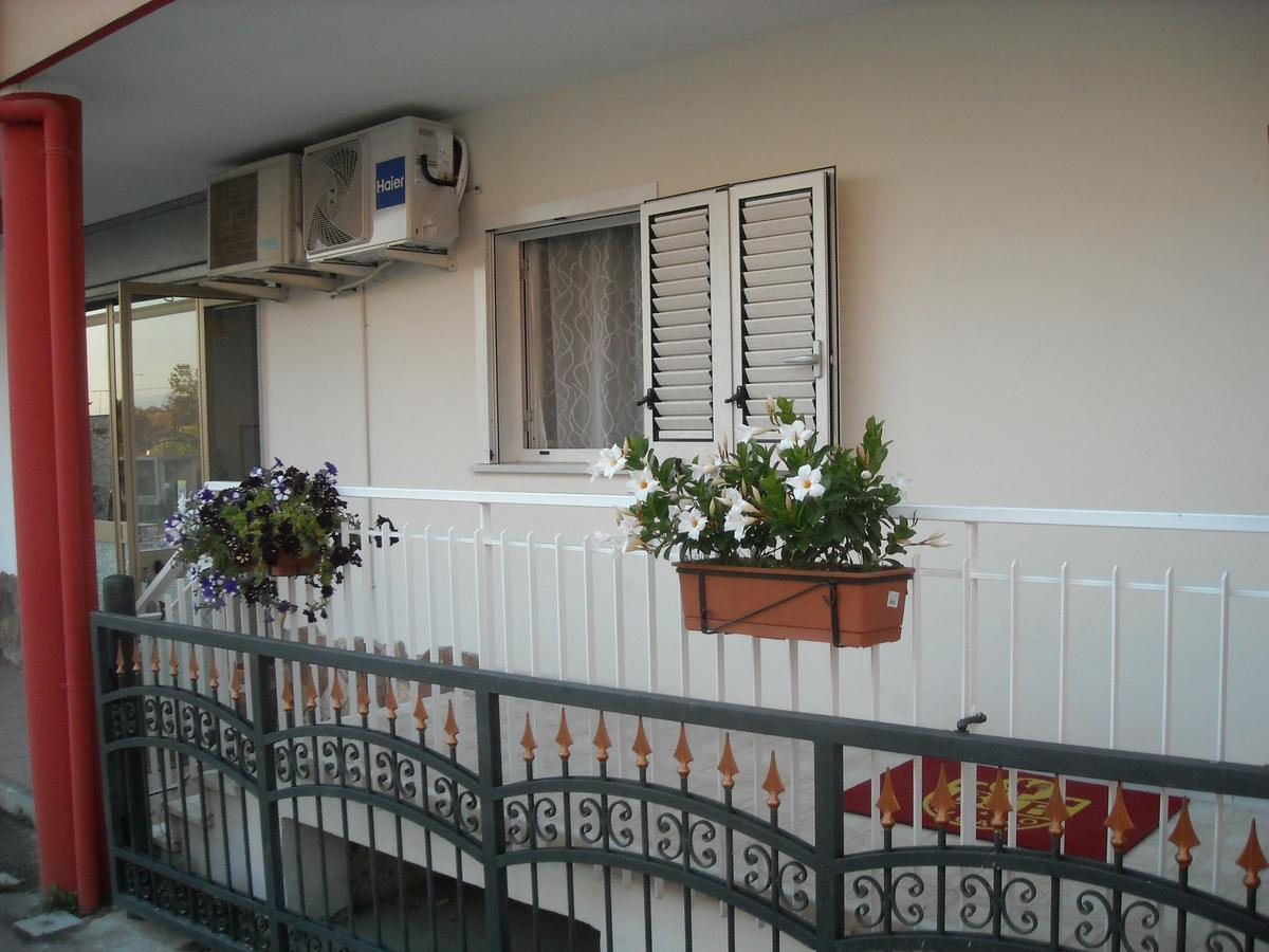 B&B Dal Gallo Battipaglia Exteriör bild