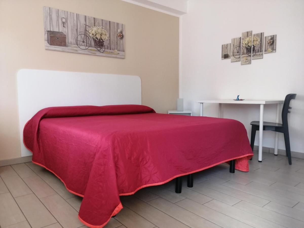 B&B Dal Gallo Battipaglia Exteriör bild