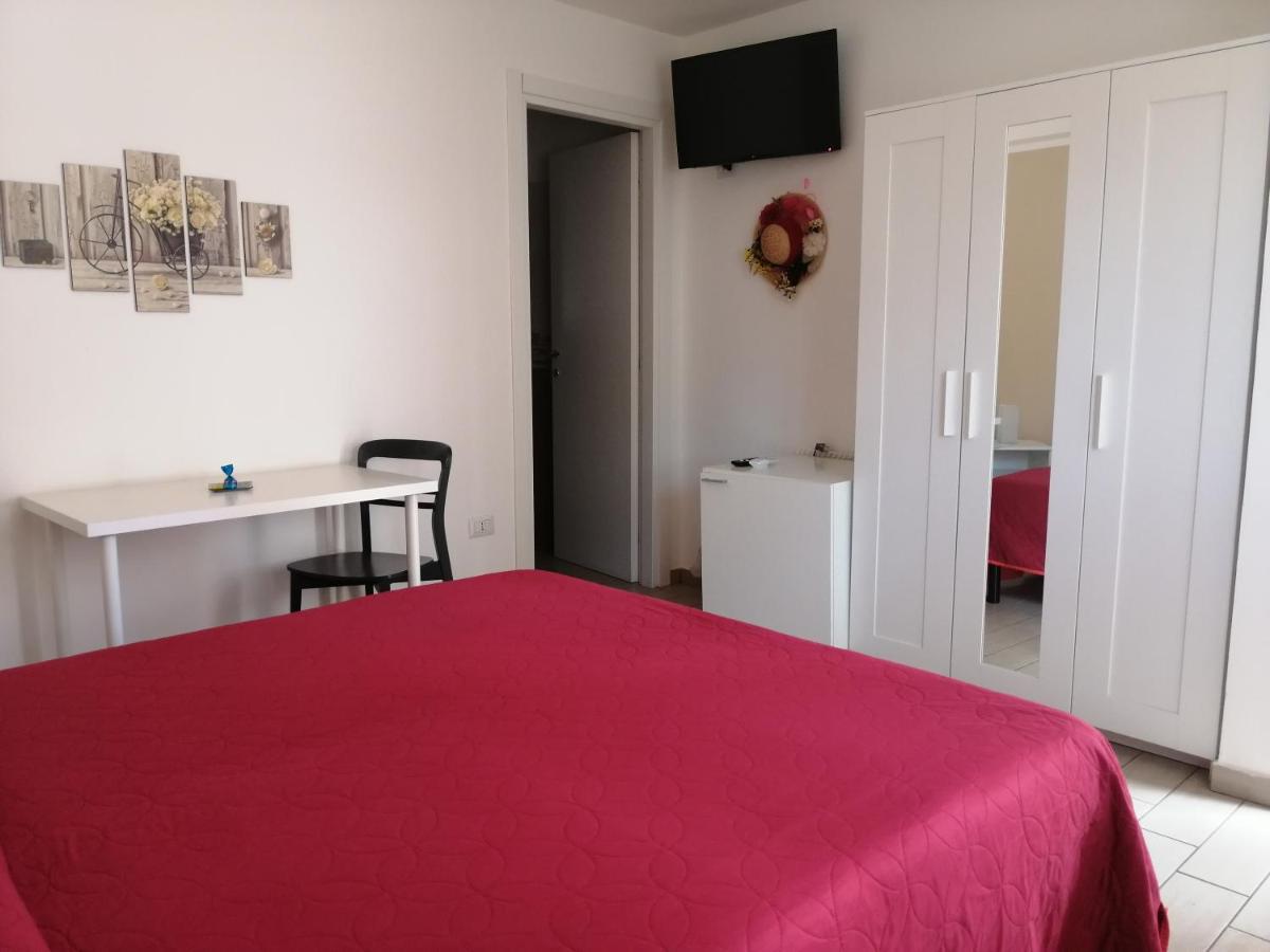 B&B Dal Gallo Battipaglia Exteriör bild