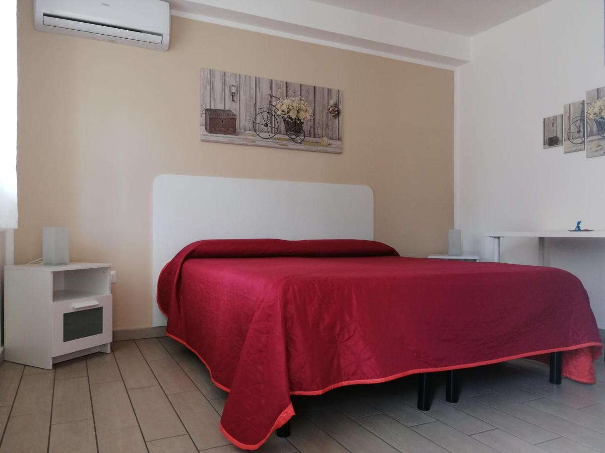 B&B Dal Gallo Battipaglia Exteriör bild