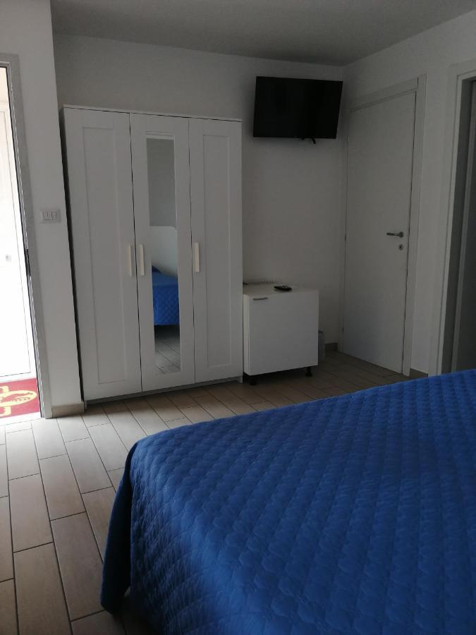 B&B Dal Gallo Battipaglia Exteriör bild